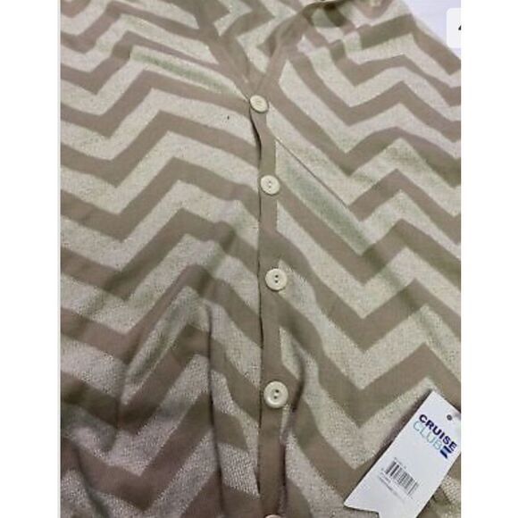 Versatile Poncho/Scarf  - Picture 7 of 9